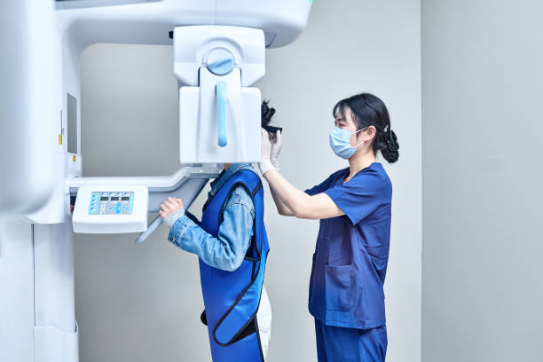 Best Broken or Cracked Tooth Emergency Dentist in La Feria, TX